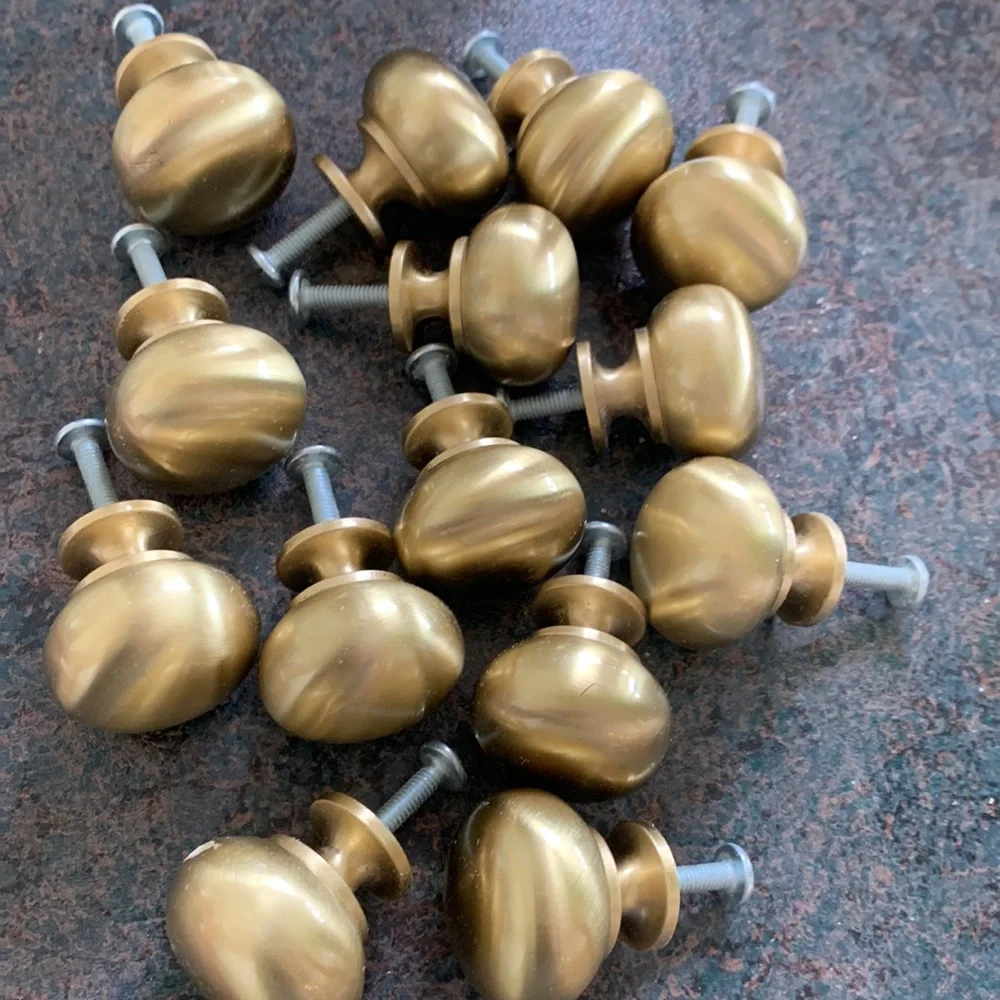 14 Knobs for cupboards. Brushed gold colour - Picture 2 of 3